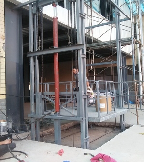 湖南榮洲機械設(shè)備有限公司,移動式升降平臺價格,湖南升降貨梯,塑料托盤批發(fā),固定式升降平臺,曲臂式升降平臺,汽車尾板,全電動叉車 湖南榮洲機械設(shè)備有限公司,移動式升降平臺價格,湖南升降貨梯,塑料托盤批發(fā),固定式升降平臺,曲臂式升降平臺,汽車尾板,全電動叉車